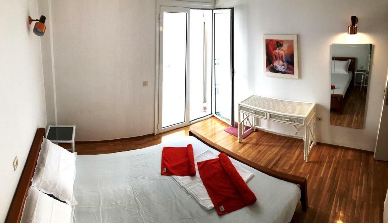 100M From The Beach Cosy Apartment Loutraki  Eksteriør bilde